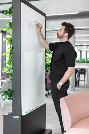 Astra Zeneca x Naava (4)1200_web