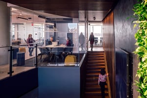 Delos Headquarters with Naava greenwalls (5)