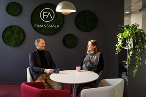 finanssiala kasvit toimistossa (13)