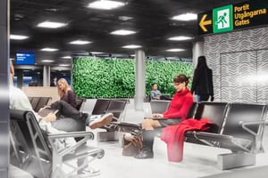 finavia-airport-naava-green-wall-02