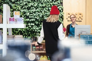 PUR Naava green walls (1)