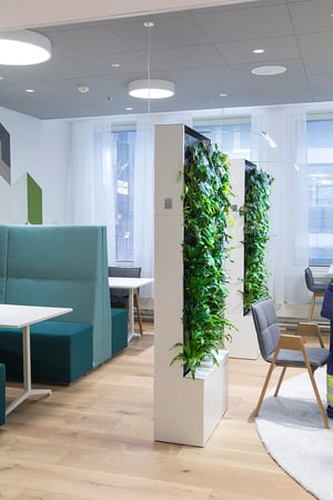 SEB Naava green walls (7)